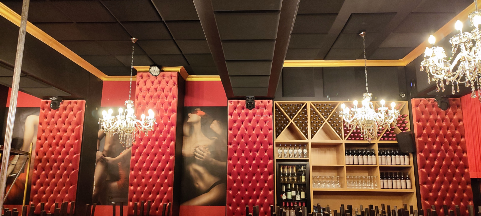 Projeto de acústica — The Lingerie Restaurant